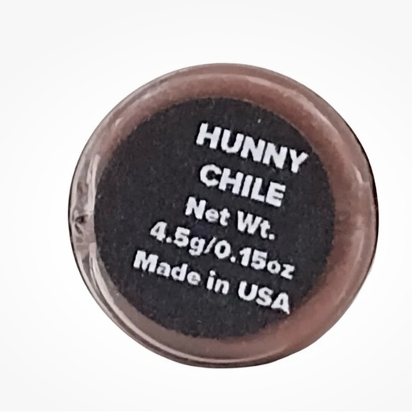 Glosse Posse Lip Gloss in Honey Chili by Belle Beauty NEW - Picture 3 of 4